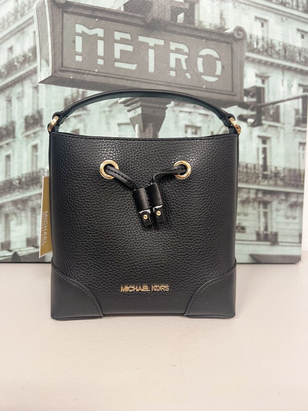 Michael Kors 35R3GM9M1L Mercer Small Black Pebbled Leather Bucket Bag Crossbody